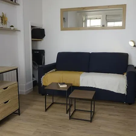 Gare Centre Apartment *